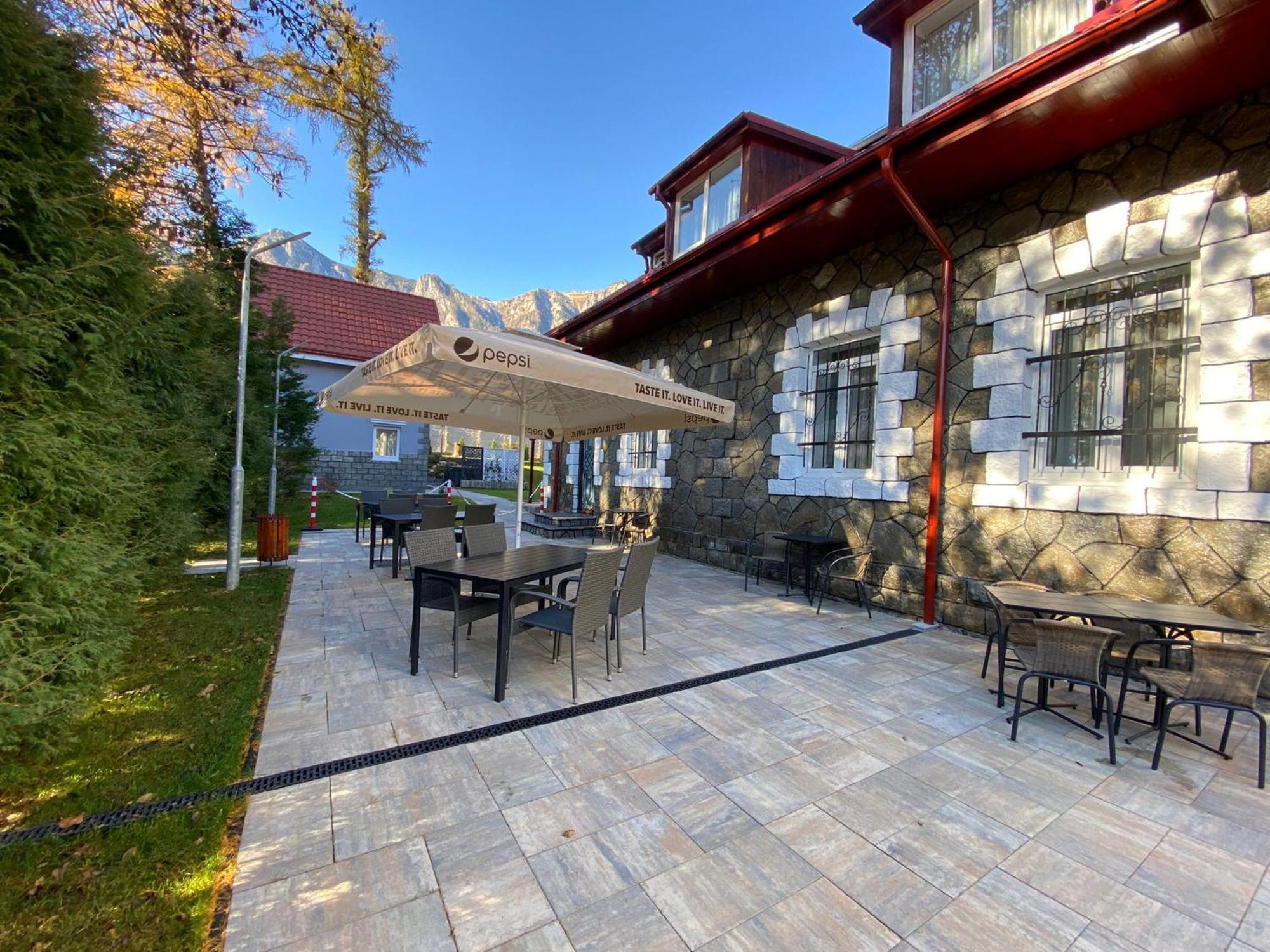 Royal Inn Busteni-Adults Only Exterior foto