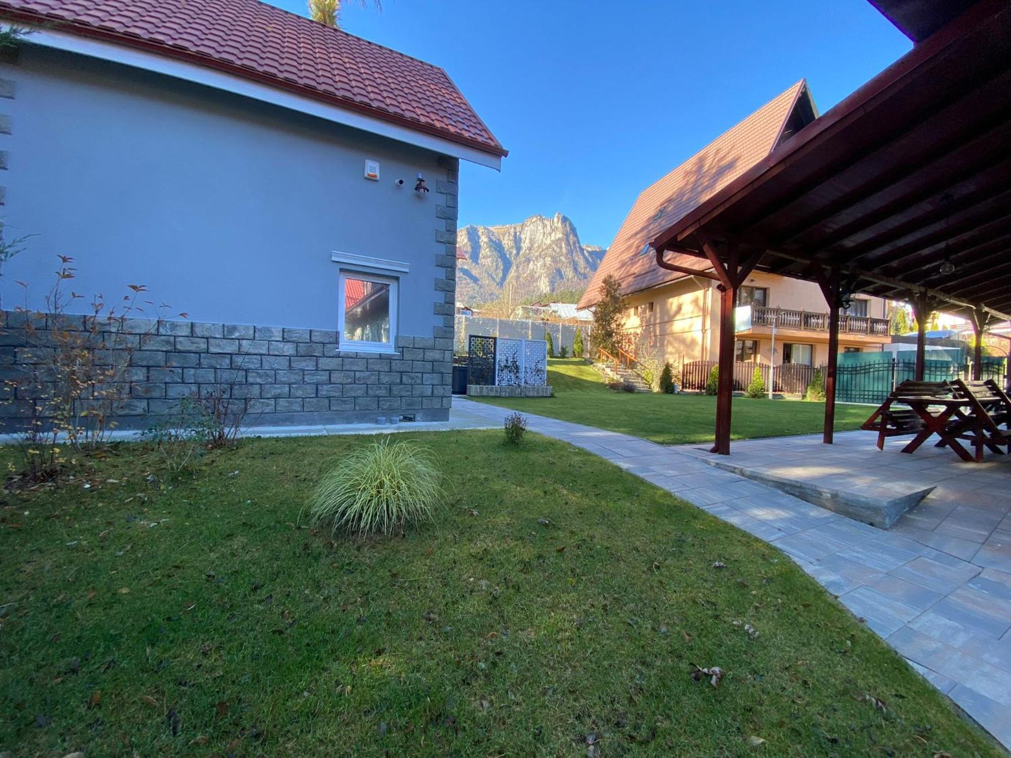 Royal Inn Busteni-Adults Only Exterior foto